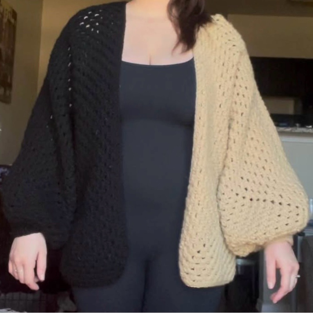 Two-Tone Open Handmade Crochet Cardigan Sweater - Black & Beige